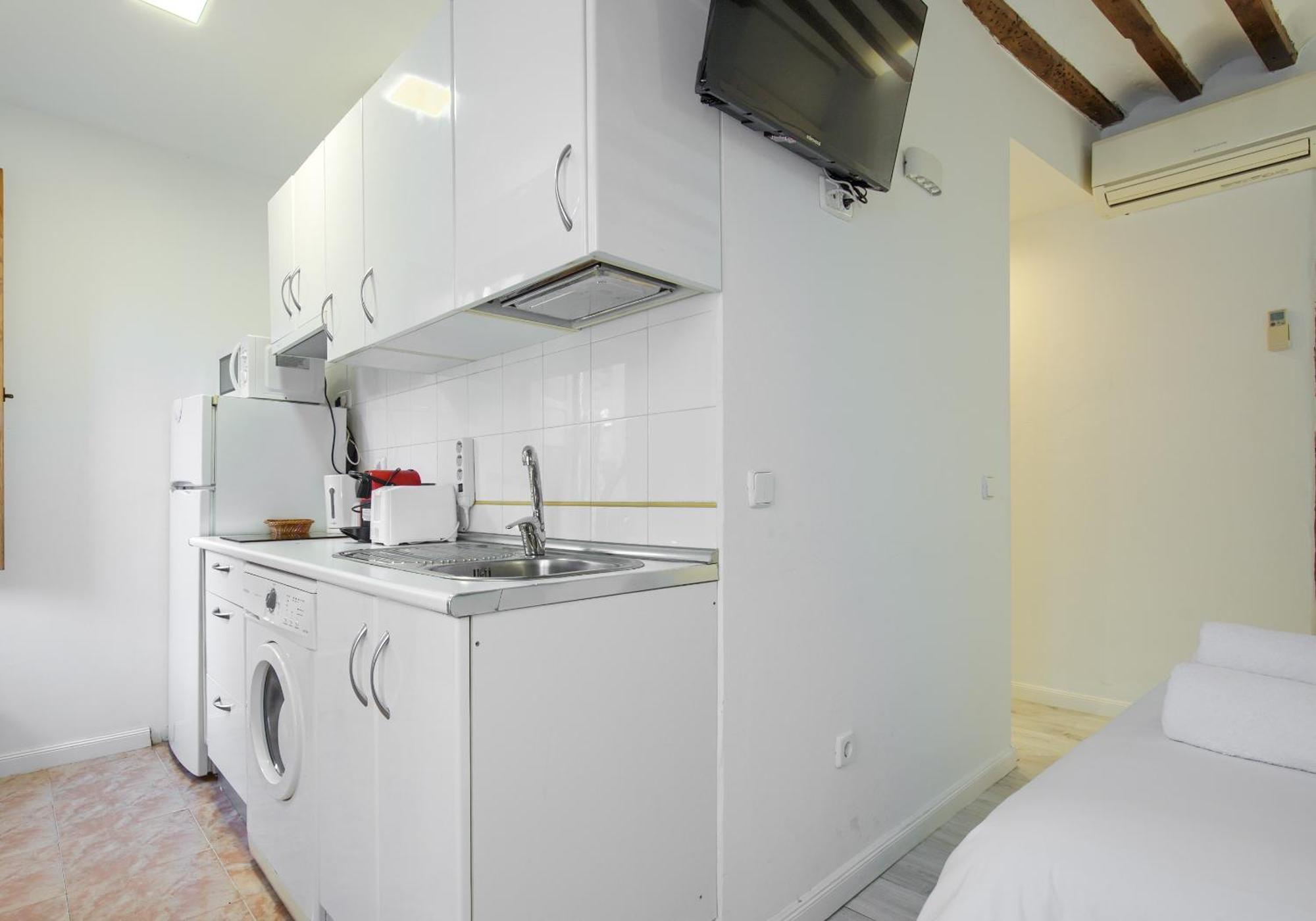 Apartamentos Ryc Alcalá de Henares Exteriör bild